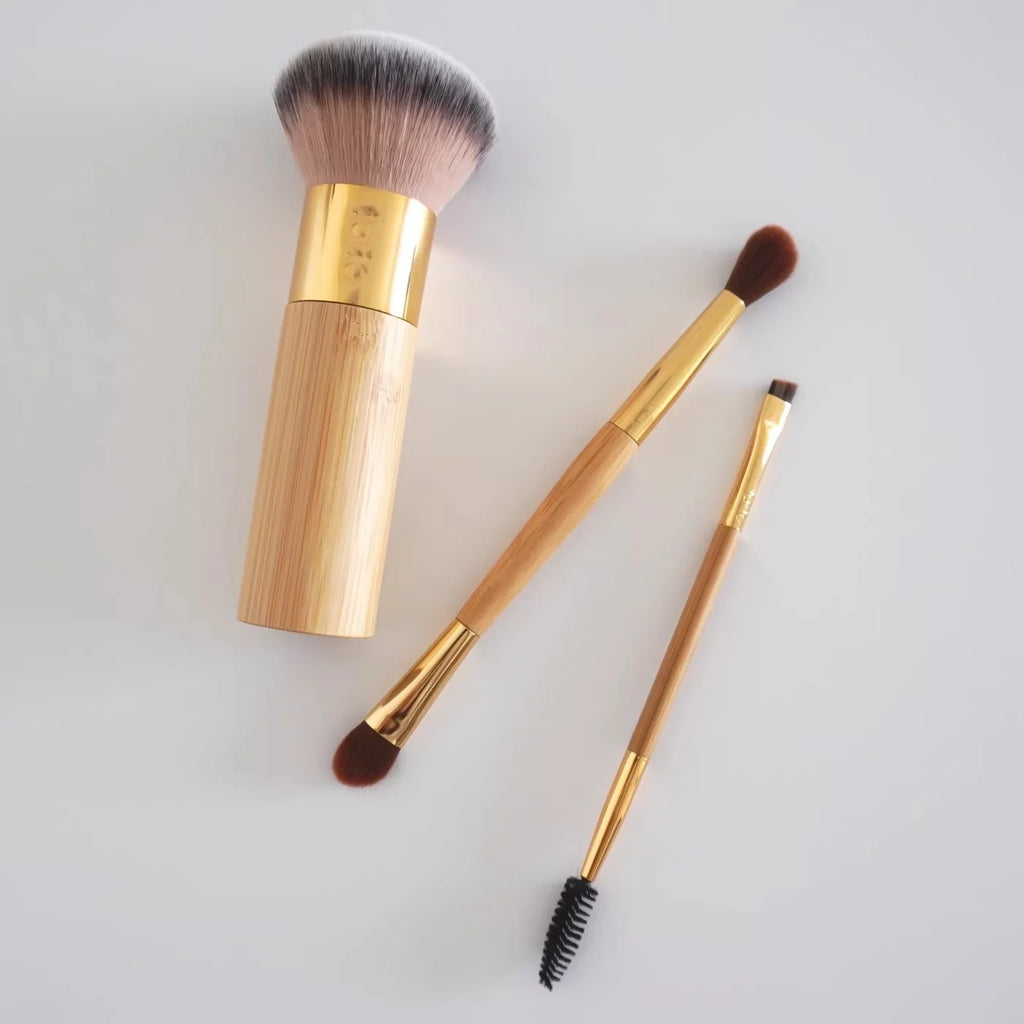 The Buffer Makeup Brush Luxe Bamboo Handle Airbrushing without the Air Fluffy Dome-Shaped Bristles Concealer Powder Foundation