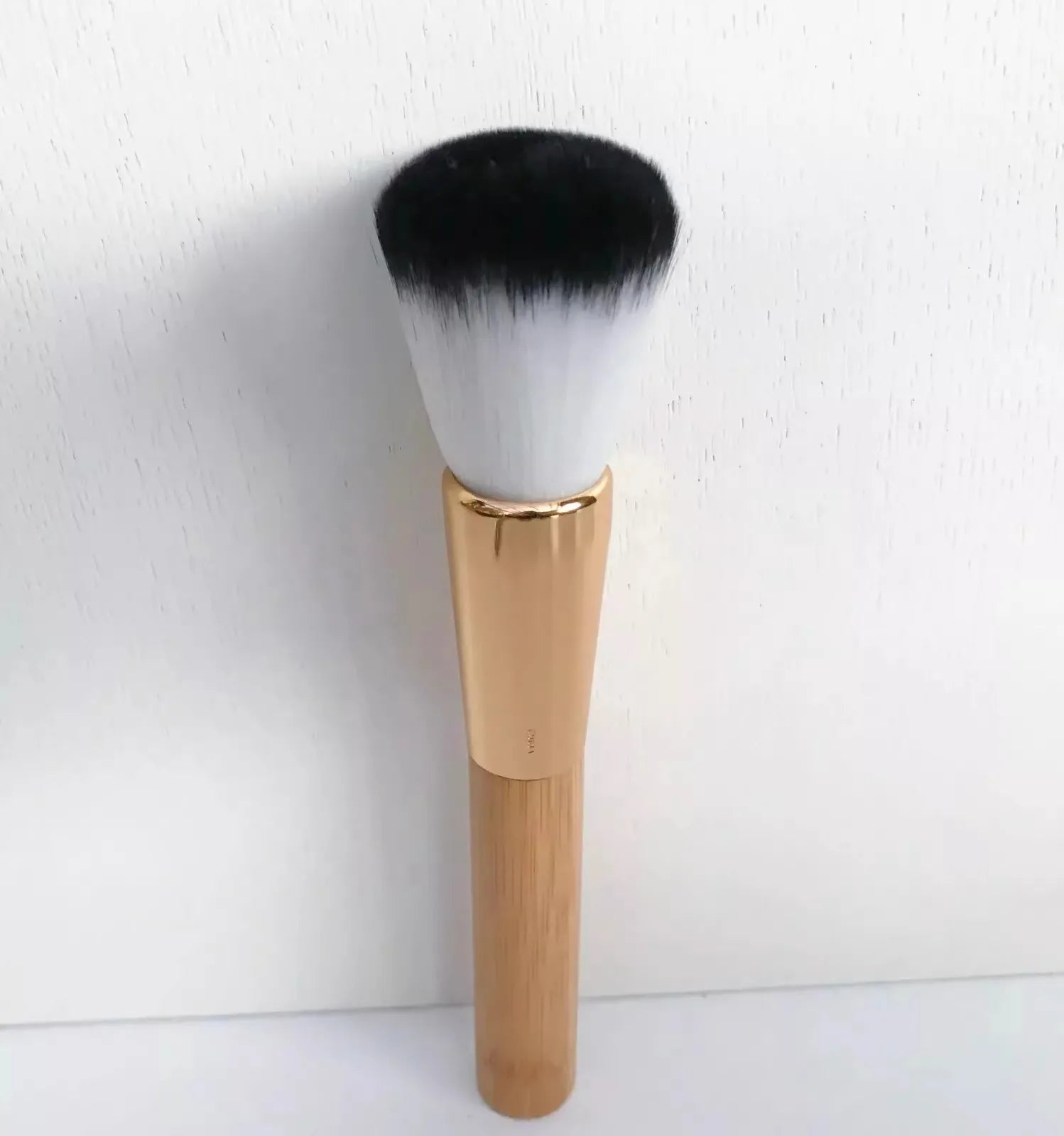The Buffer Makeup Brush Luxe Bamboo Handle Airbrushing without the Air Fluffy Dome-Shaped Bristles Concealer Powder Foundation